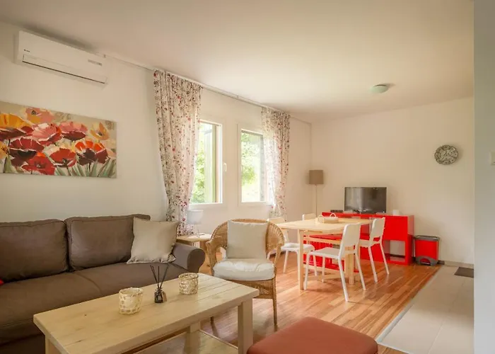 빌라 Camelia 골루바츠